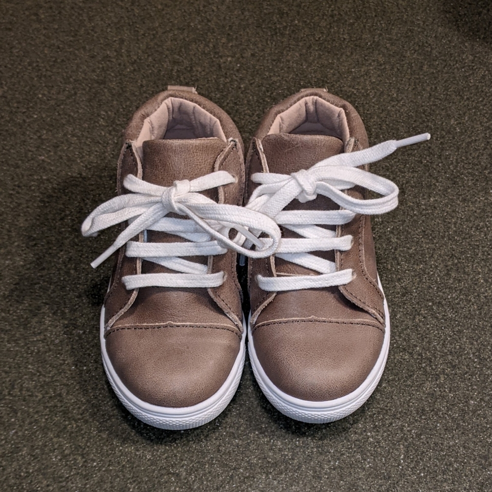 Little and Loved High Top Shoes Olive Toddler Size 7